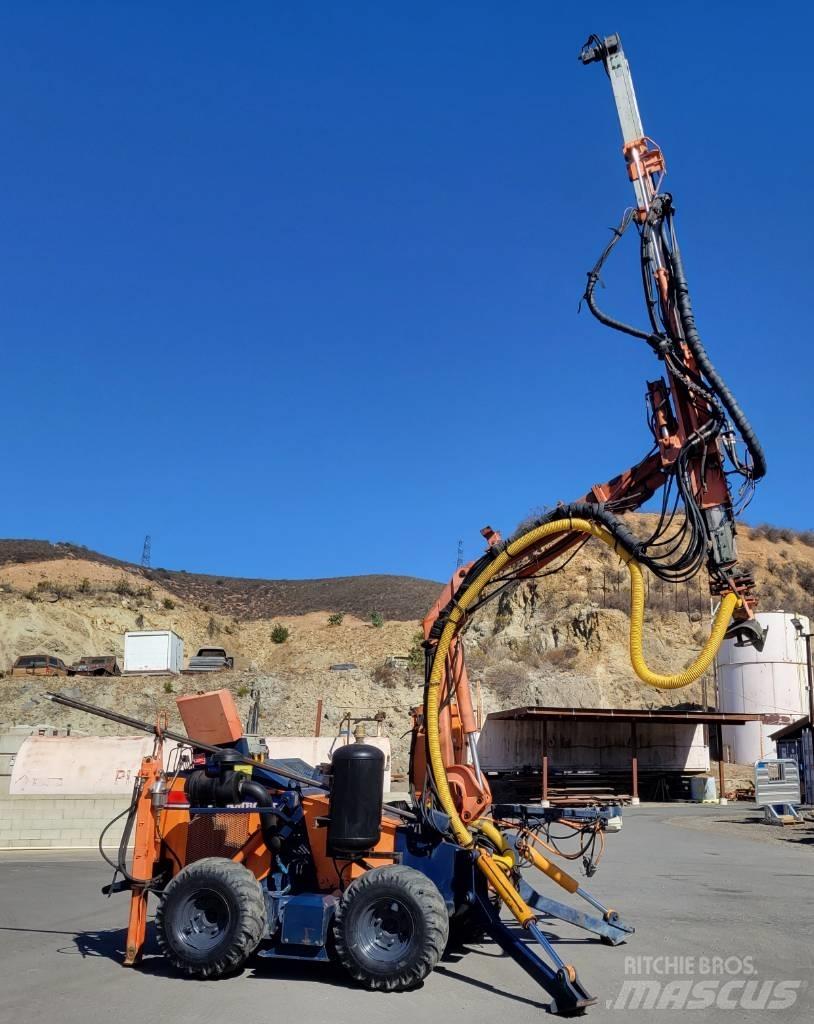 Tamrock COMMANDO 300 Echipamente de forare la suprafata