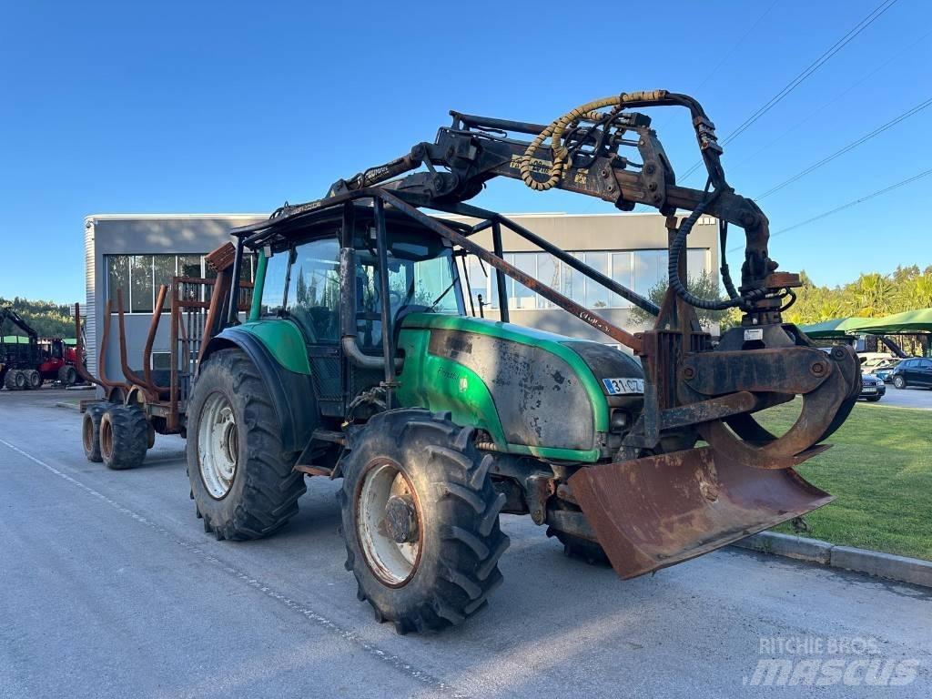 Valtra T130 Tractoare forestiere