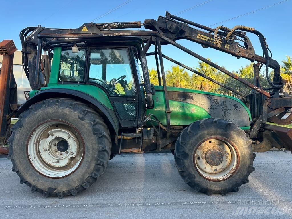 Valtra T130 Tractoare forestiere