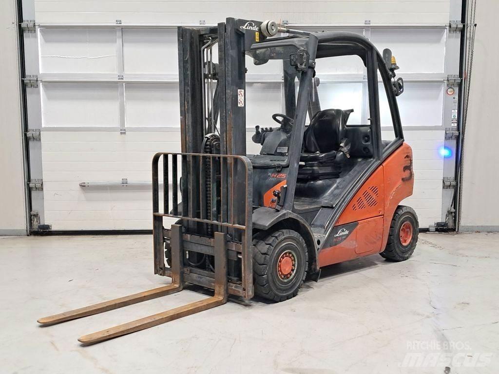 Linde H25D-02 Stivuitor diesel