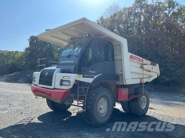 Astra RD32C Camioane cu basculante rigide