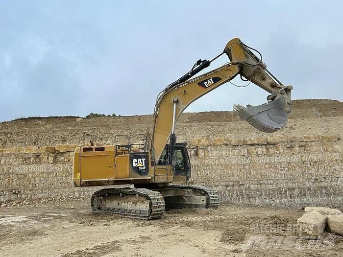 CAT 374 LME Excavatoare speciale