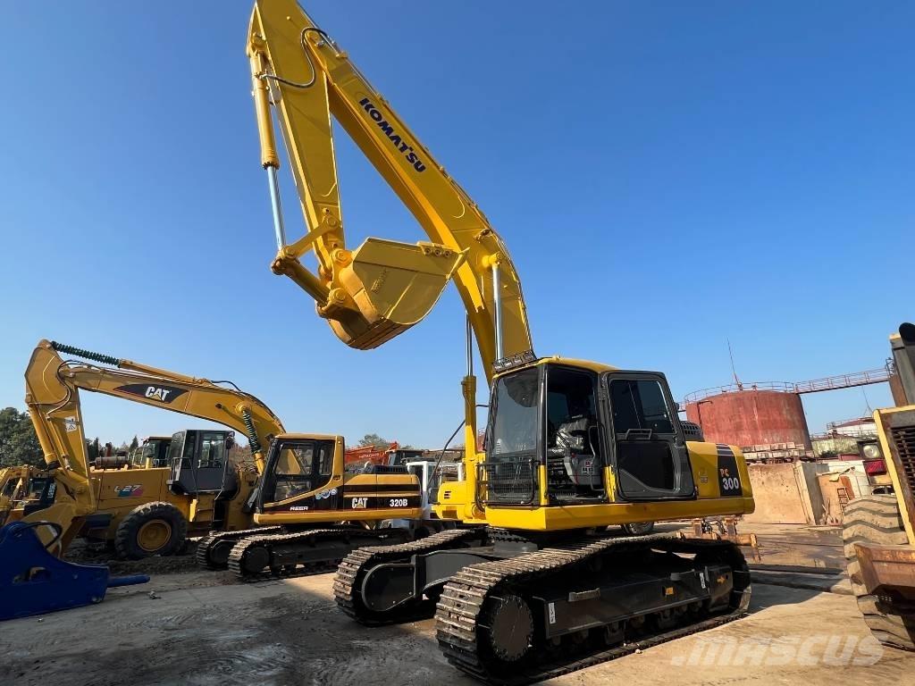 Komatsu PC 300-7 Excavatoare pe șenile
