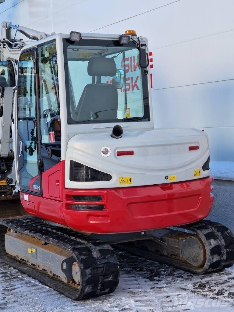 Takeuchi TB 250 Mini excavatoare < 7t