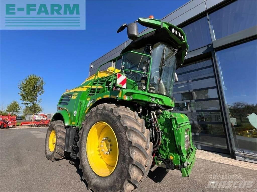 John Deere 8600 Forajere cu autopropulsare