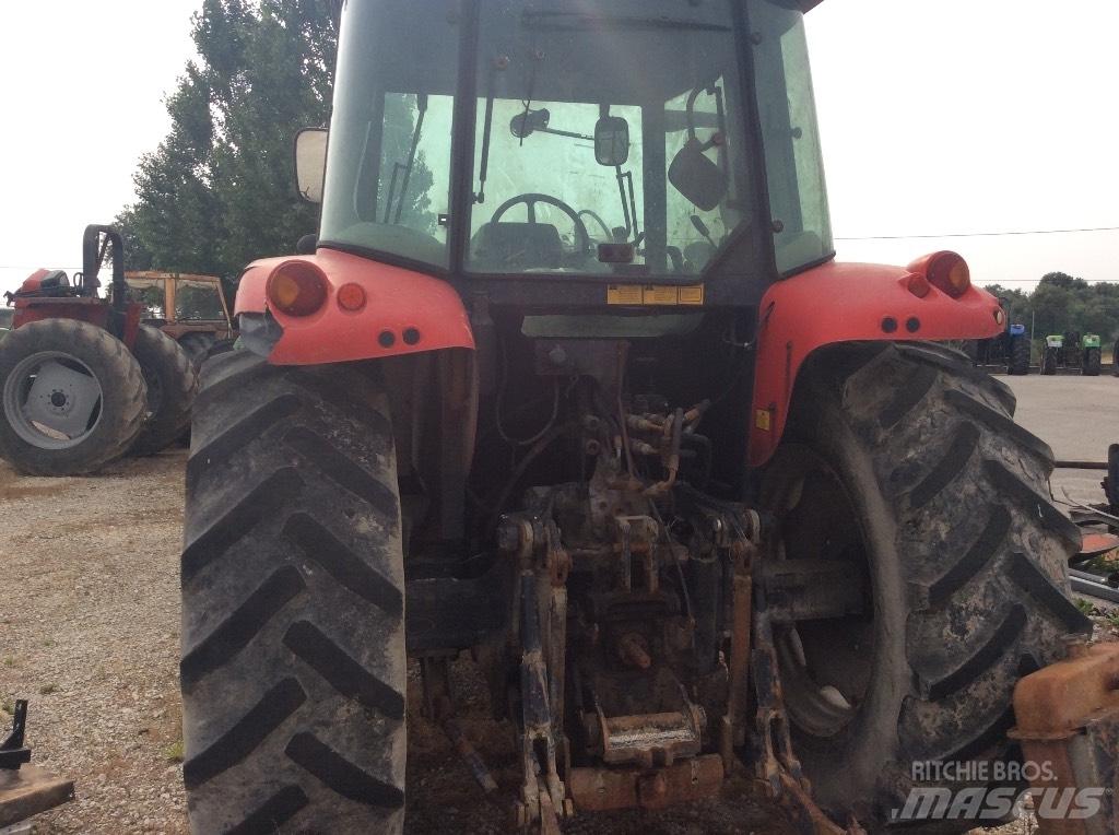 Massey Ferguson 5435 Tractoare