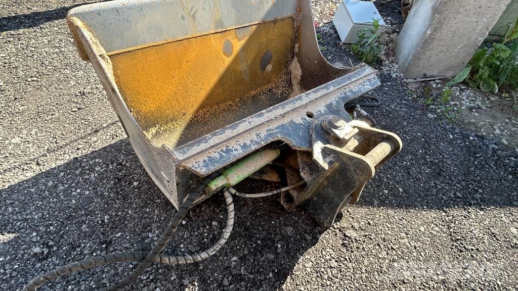 JCB 4 CX Pro Buldoexcavatoare