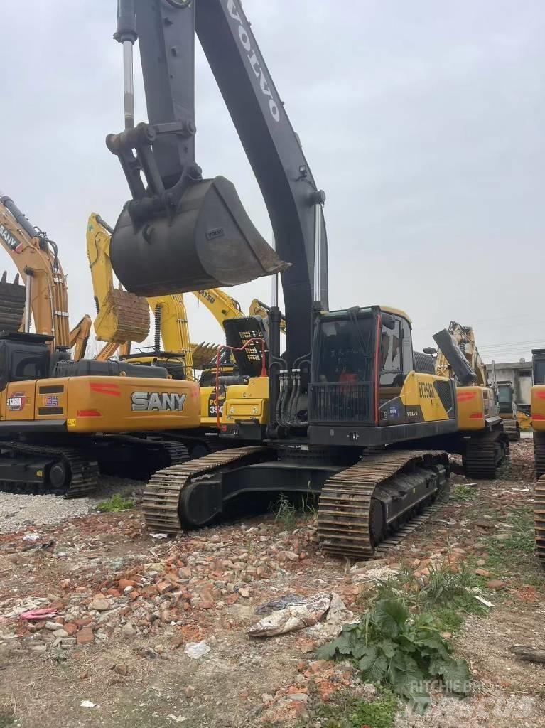 Volvo 350 Excavatoare pe șenile
