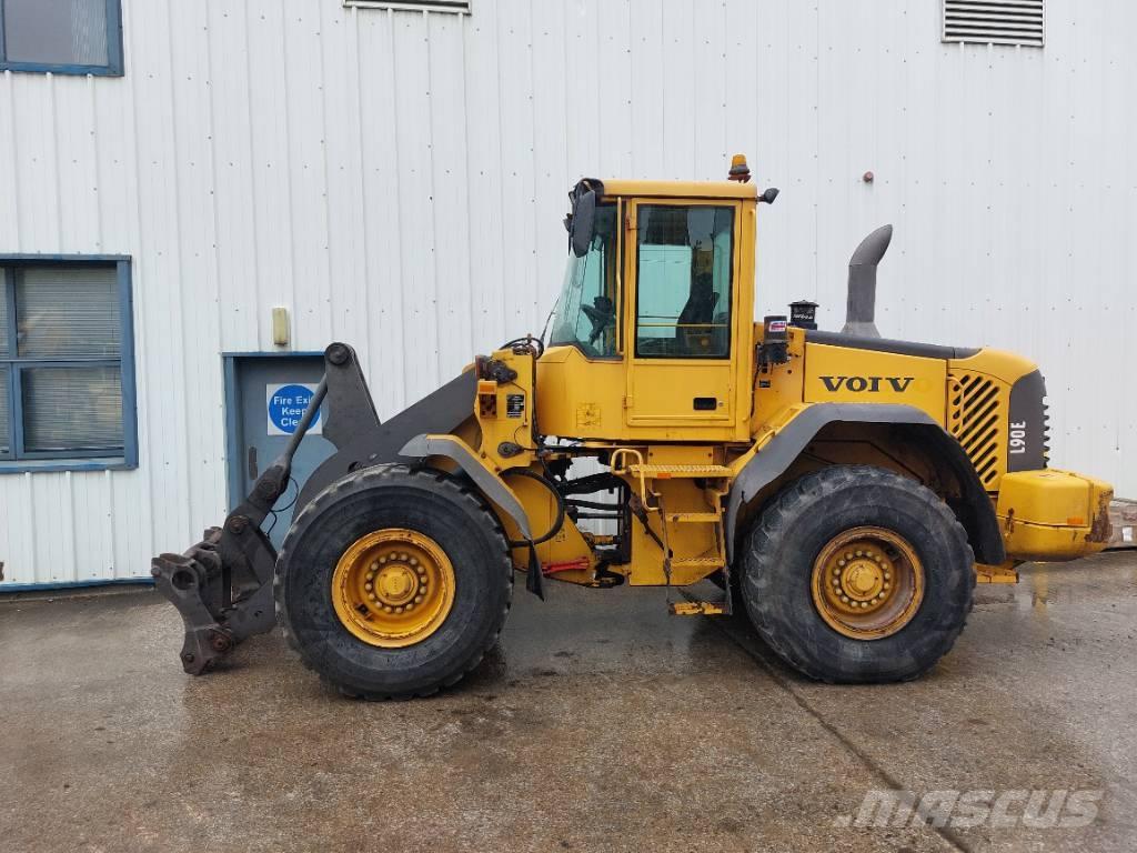 Volvo L90E Incarcator pe pneuri