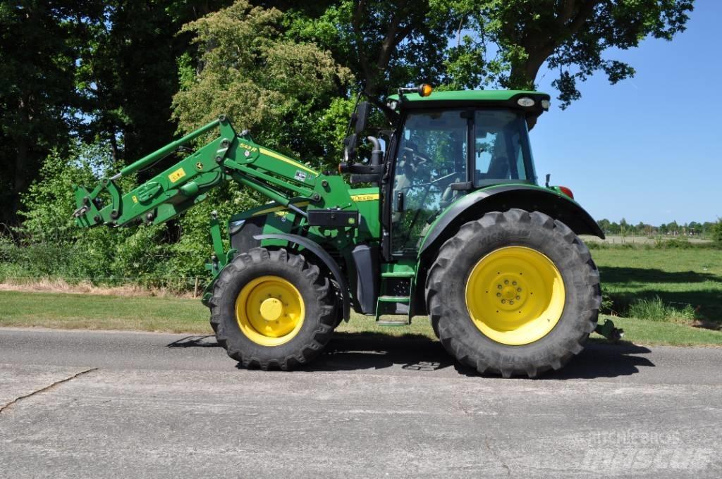 John Deere 5125R Tractoare