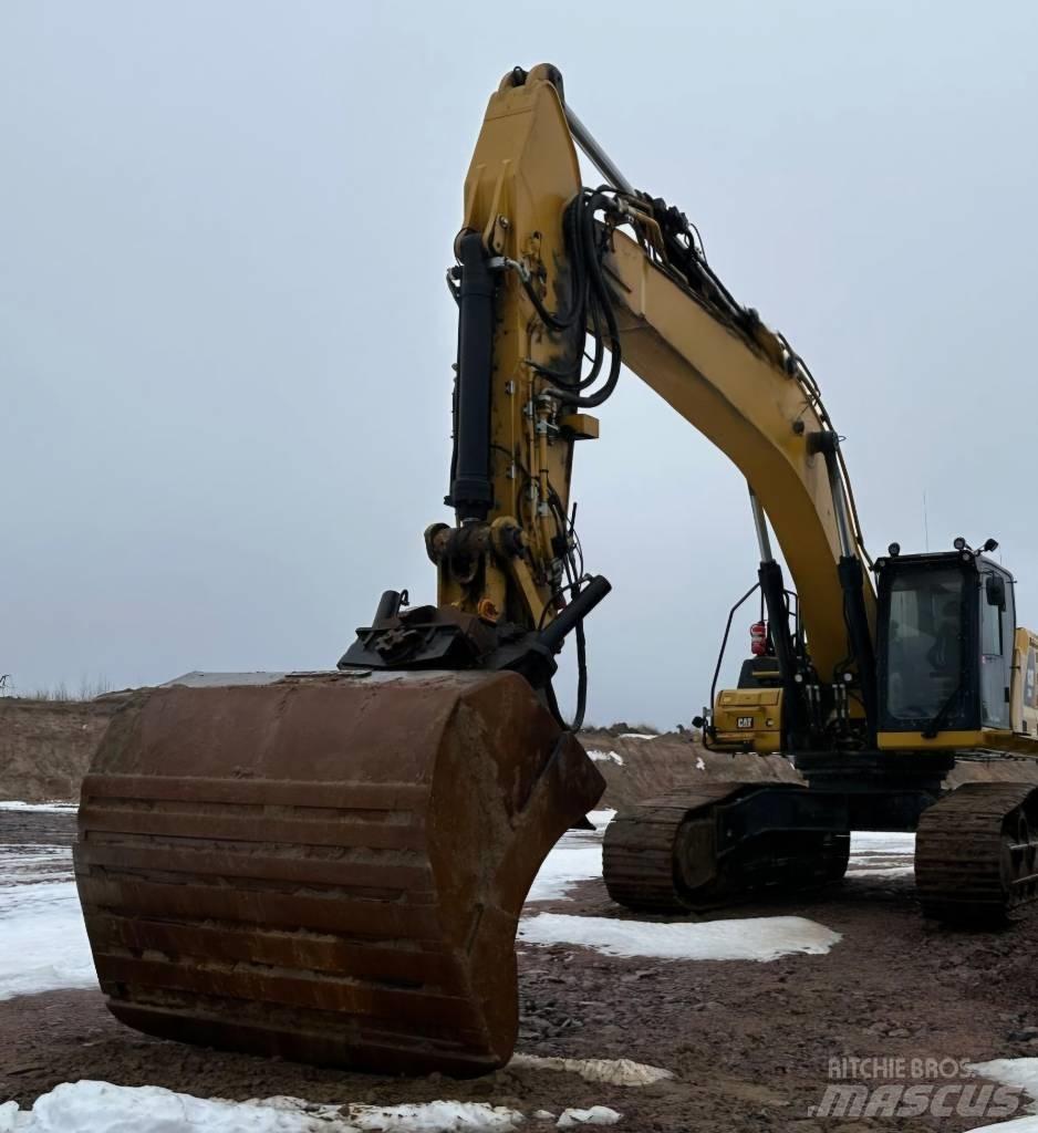 CAT 340 Excavatoare pe șenile
