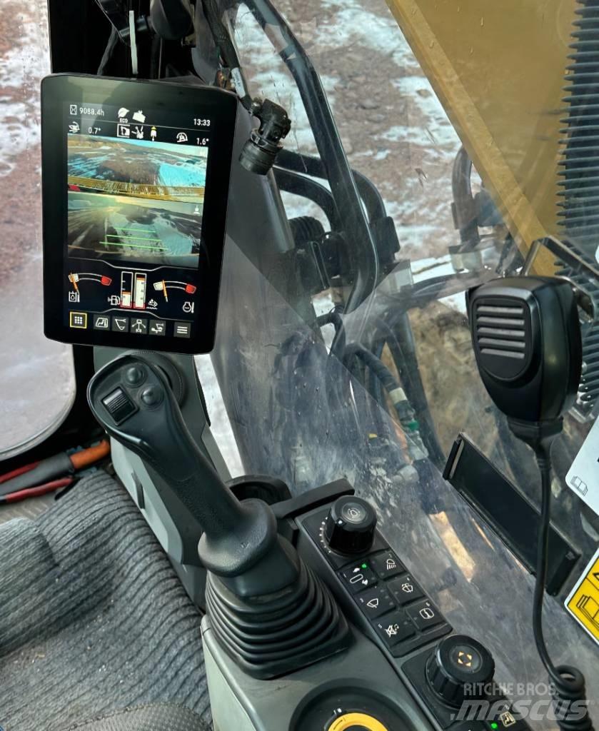 CAT 340 Excavatoare pe șenile
