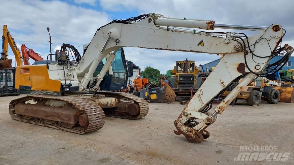 Liebherr 924 Excavatoare pe șenile
