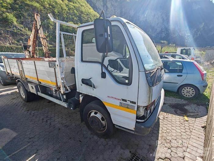 Isuzu 15.75 Furgonete basculante