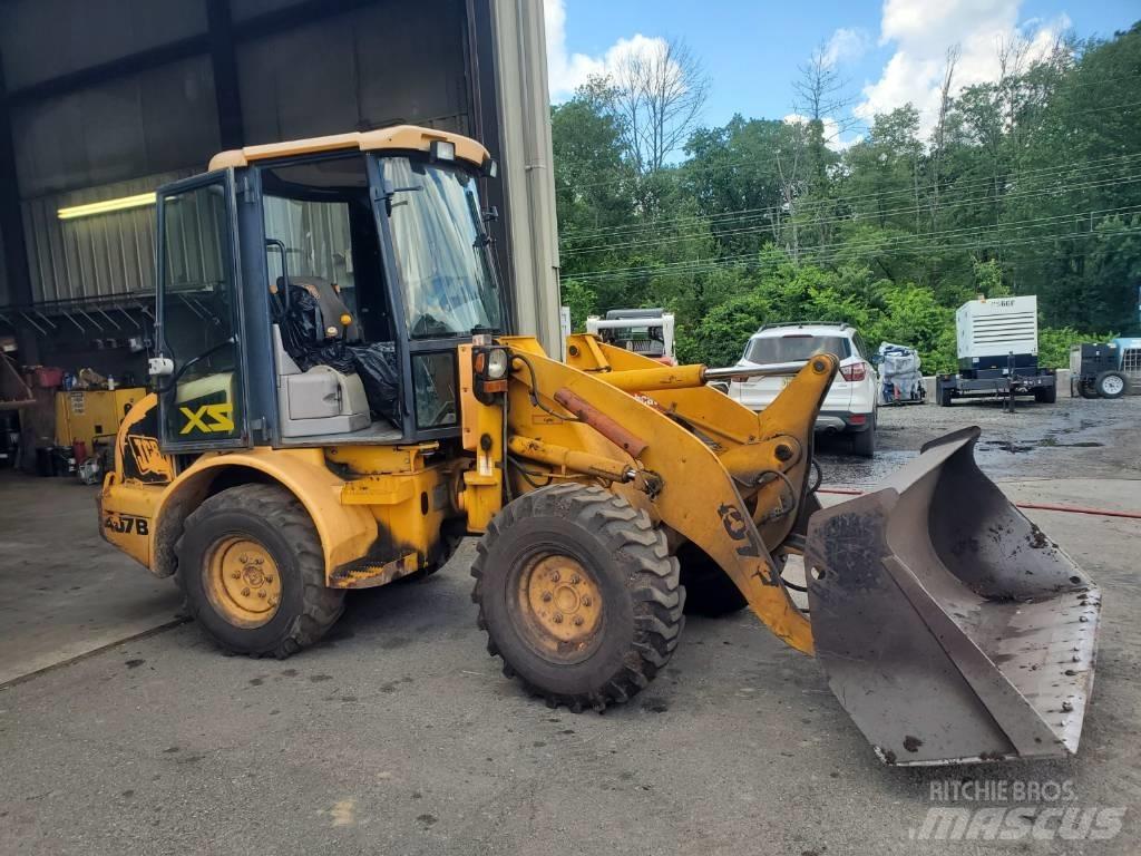JCB 407 B Incarcator pe pneuri