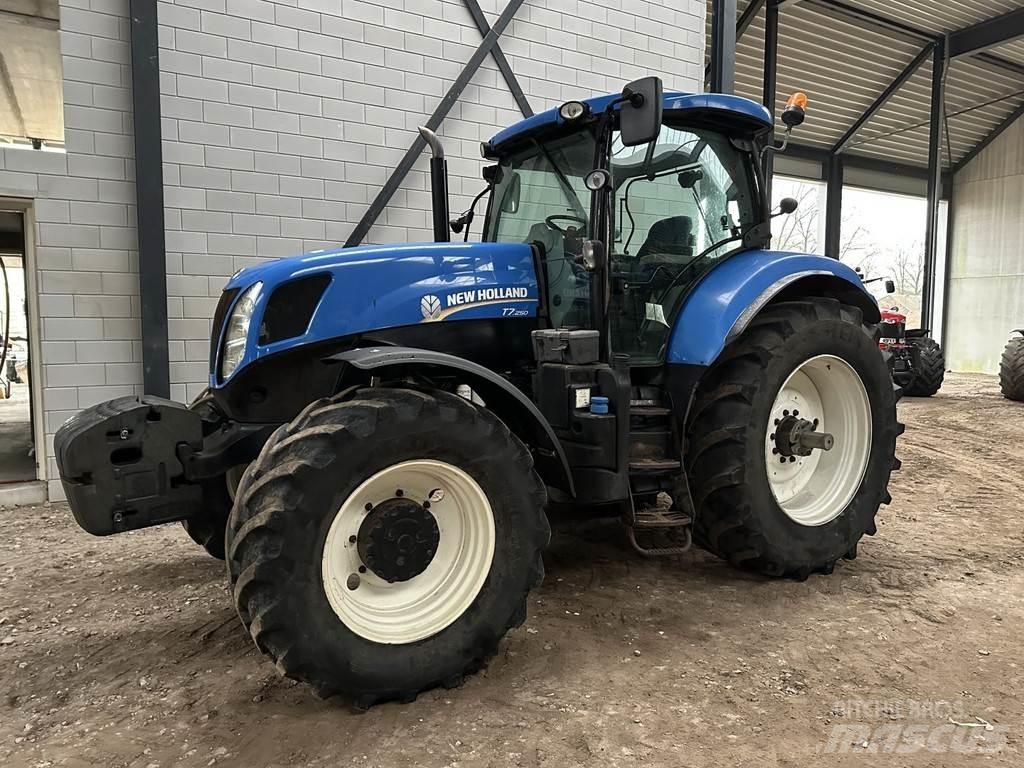 New Holland T7.250 Tractoare