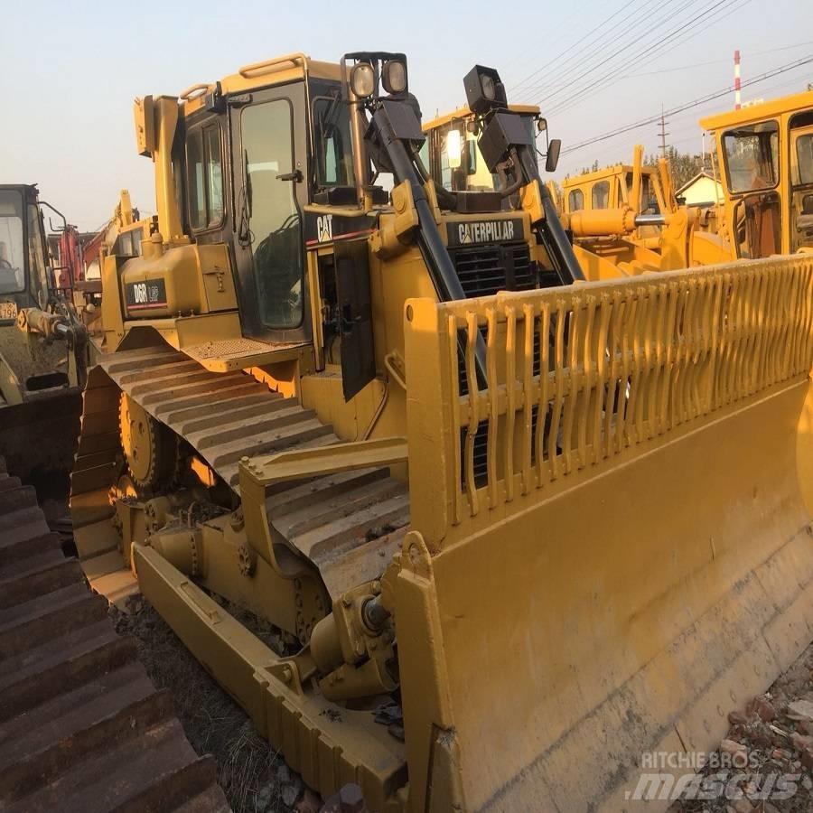 CAT D6R Buldozere pe senile