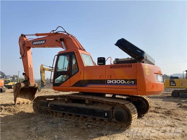 Doosan DH300 Excavatoare pe șenile
