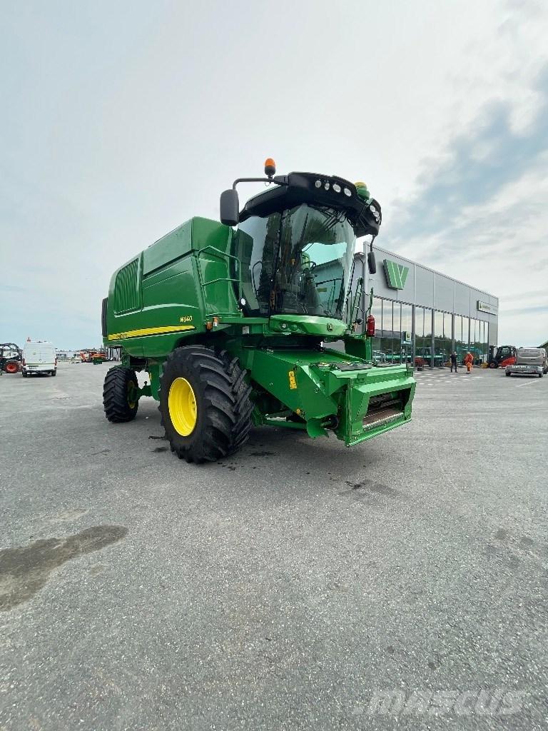 John Deere W 540 Combine de secerat
