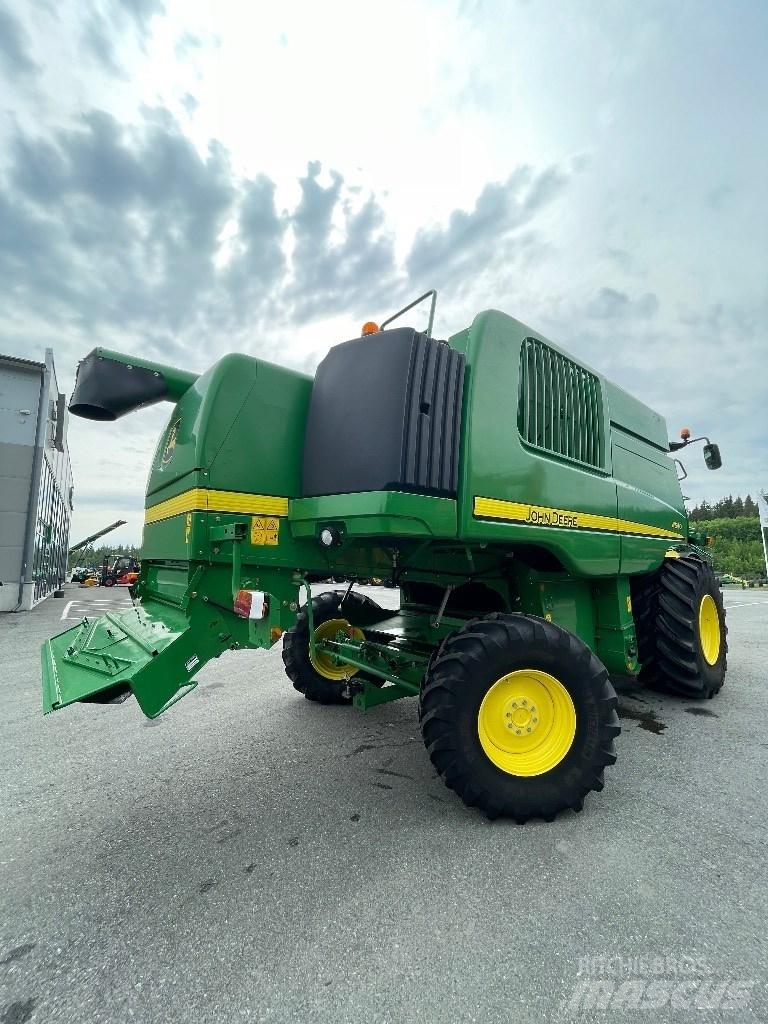 John Deere W 540 Combine de secerat