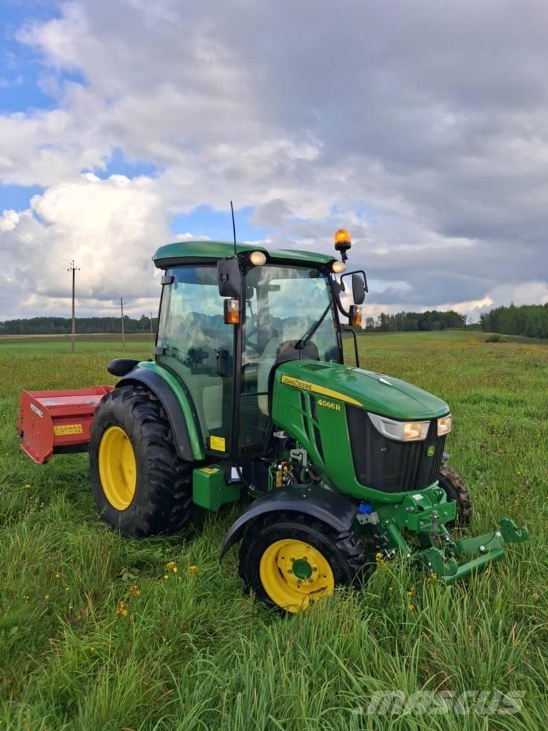 John Deere 4066 R Tractoare