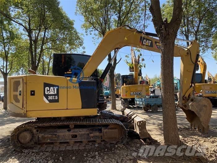 CAT 307.5 Excavatoare pe șenile
