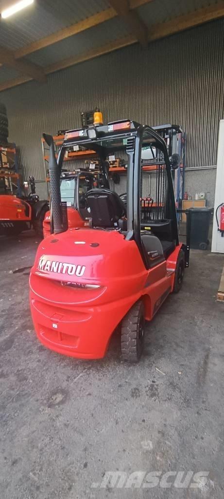 Manitou MI 25 Stivuitor diesel