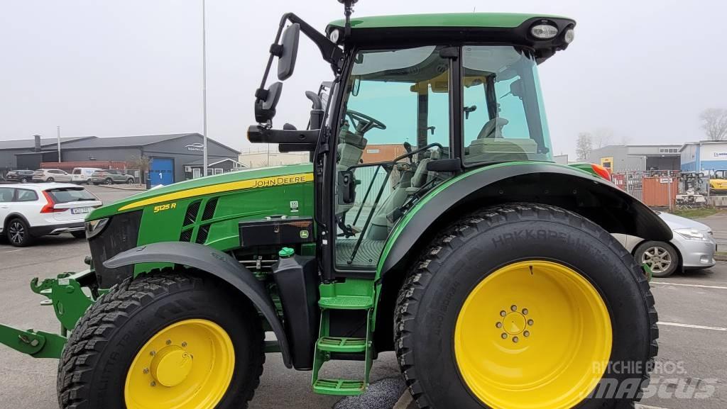 John Deere 5125 R Tractoare