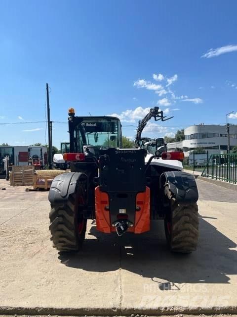 Bobcat TL38.70HF Stivuitoare telescopice