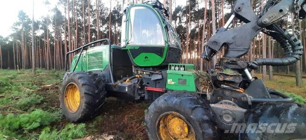 John Deere 1270 E Combine forestiere