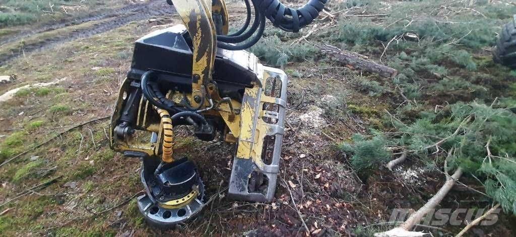 John Deere 1270 E Combine forestiere