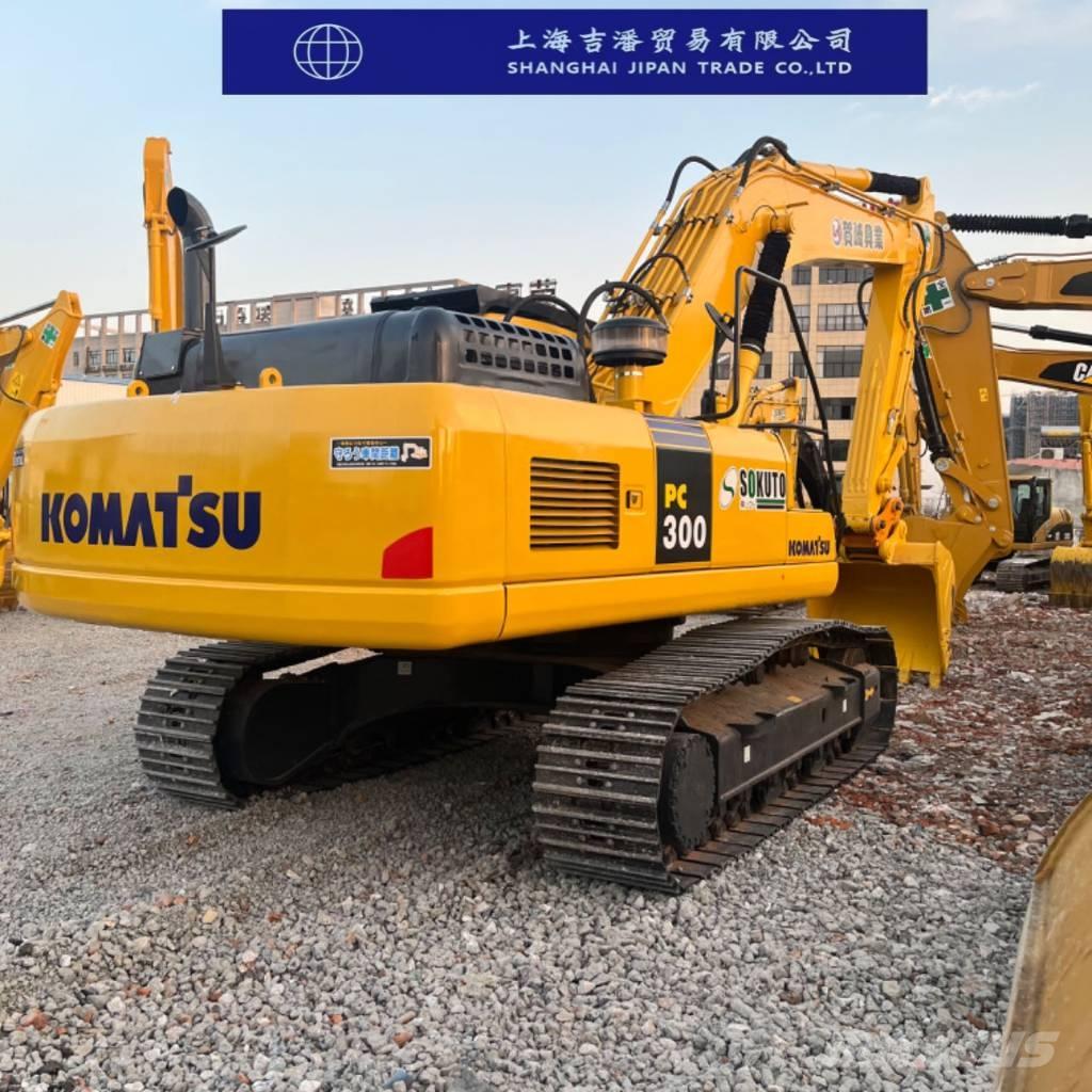 Komatsu PC 300 Excavatoare pe șenile
