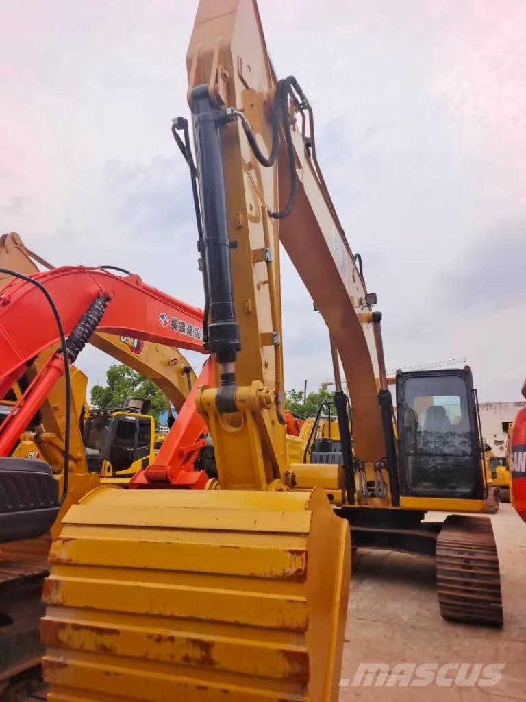 CAT 323 GC Excavatoare pe șenile
