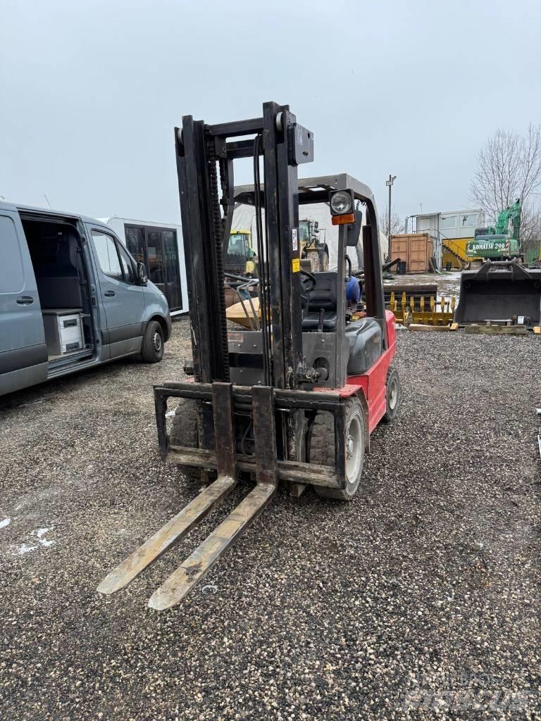 Manitou CG 30 P Stivuitor GPL