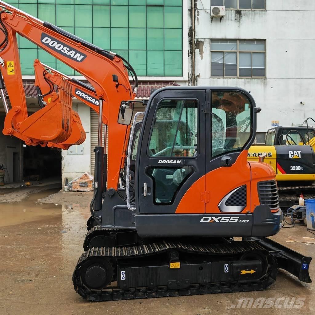 Doosan DX55 Mini excavatoare < 7t