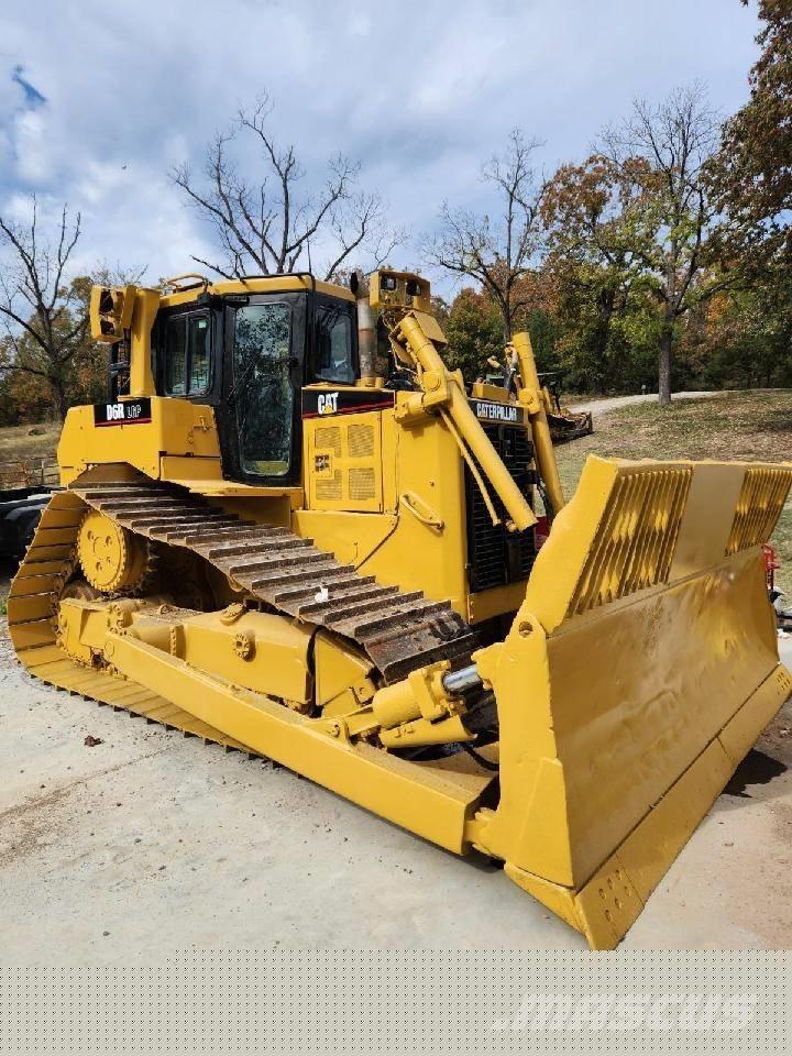 CAT D 6 R Buldozere pe senile