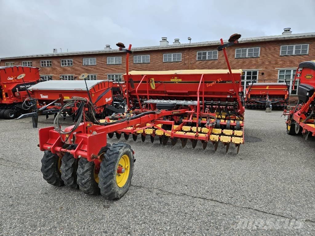 Väderstad Rapid 400 Semanatoare