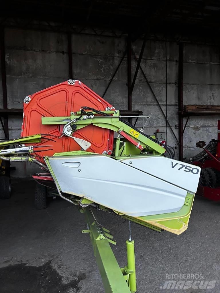 CLAAS Tucano 480 Combine de secerat