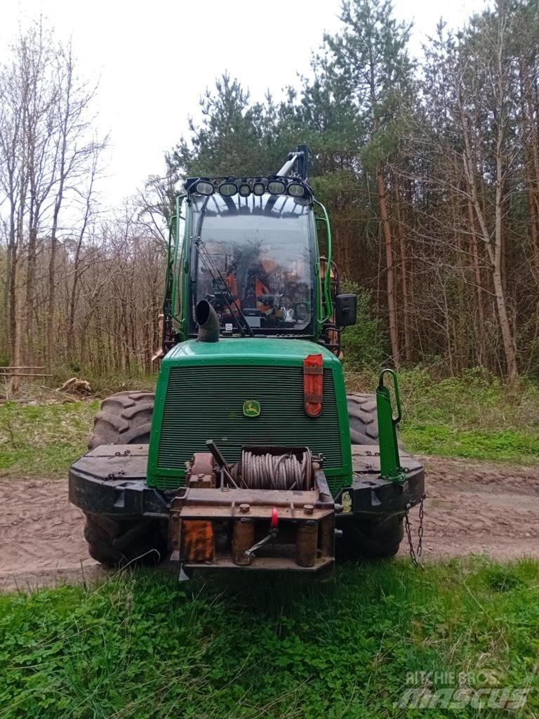 John Deere 1010 E Transportoare