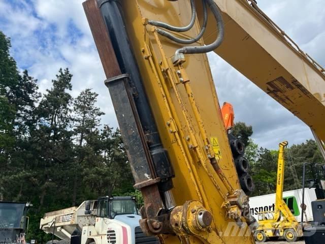 CAT 320 EL Excavatoare pe șenile
