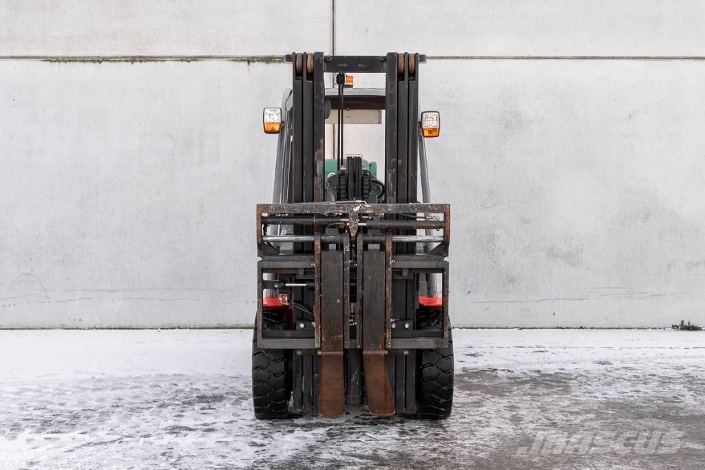 Manitou MI 35 G Stivuitor diesel