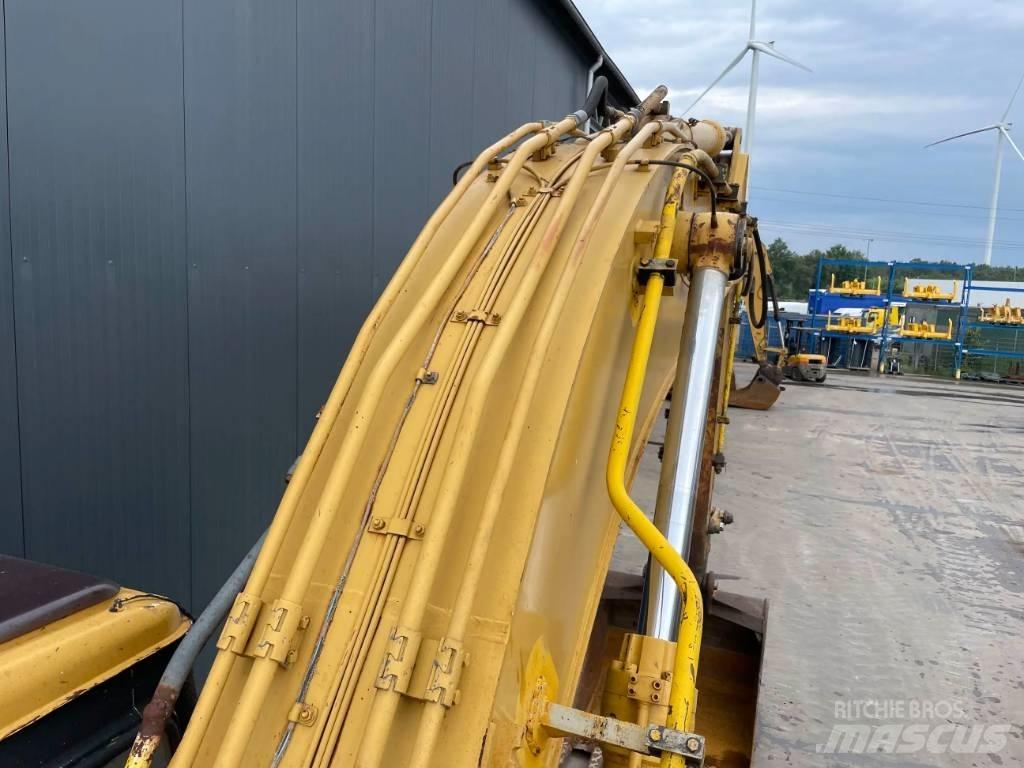 CAT 325LN Excavatoare pe șenile
