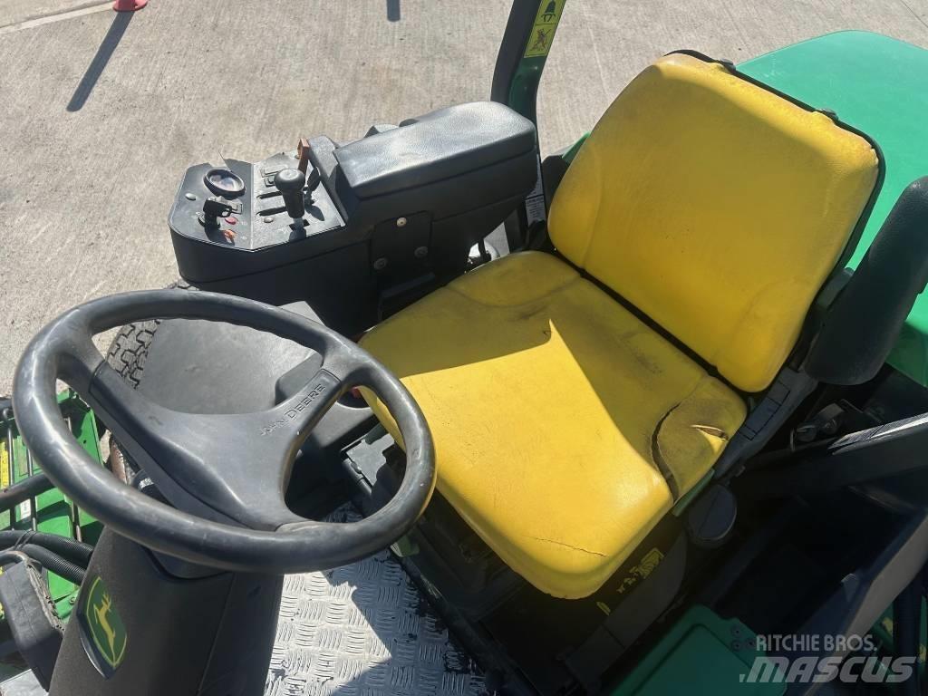 John Deere 3235C Fairway mowers
