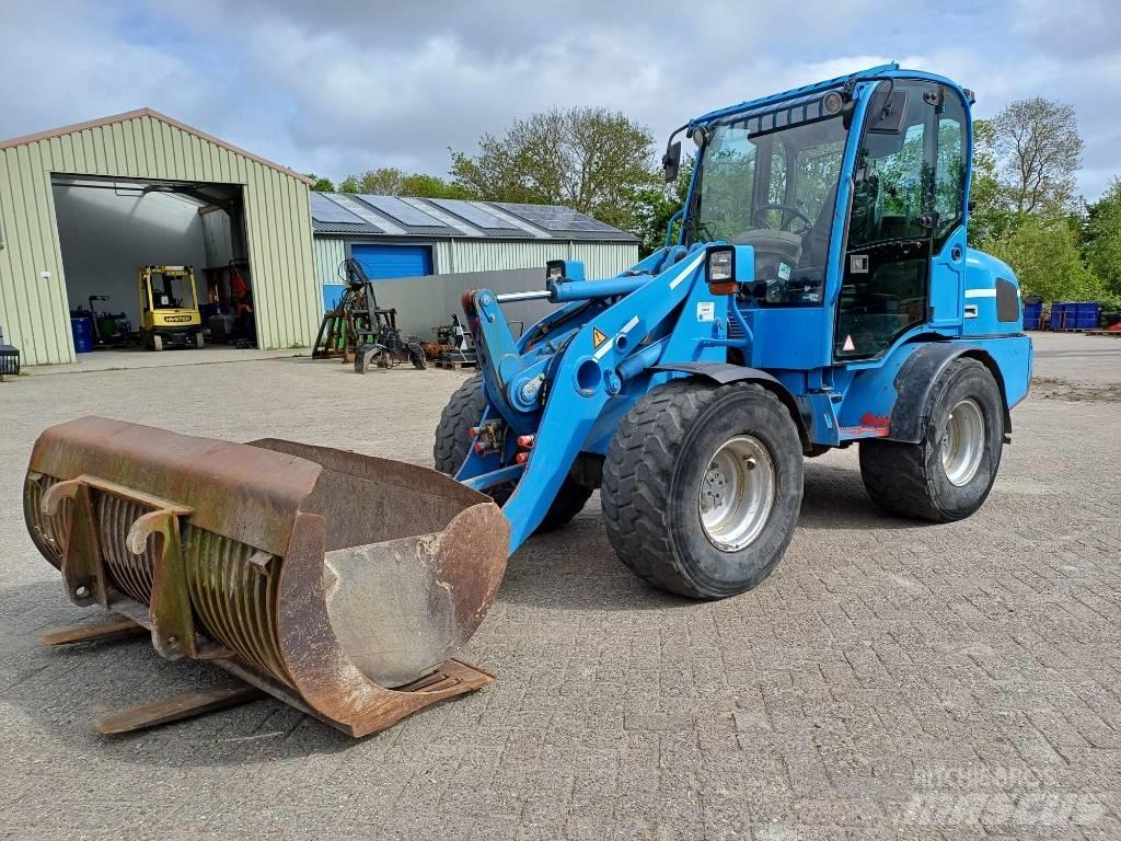 Weidemann 3070 Incarcator pe pneuri