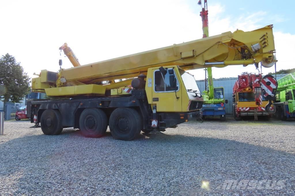 Grove GMK 3050 Macara pentru orice teren