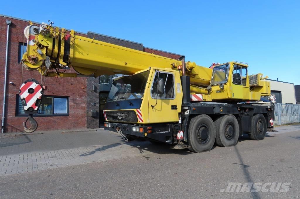 Grove GMK 3050 Macara pentru orice teren