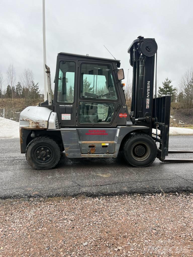 Nissan L1 F6 F70 Y Stivuitor diesel