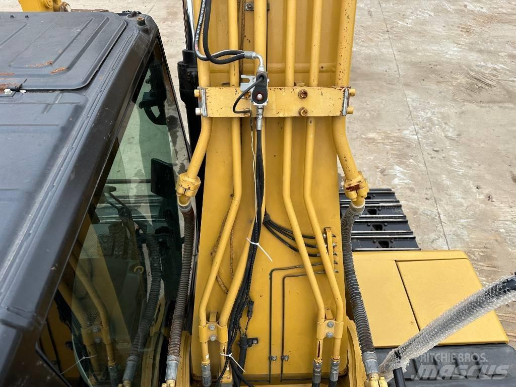 CAT 323GC Excavatoare pe șenile
