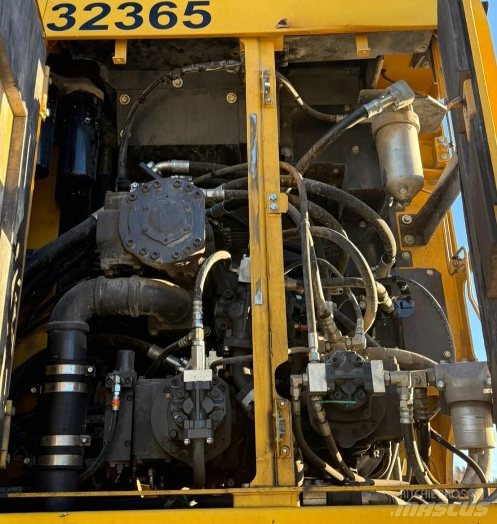 Komatsu PC 1250 -11EO Excavatoare pe șenile
