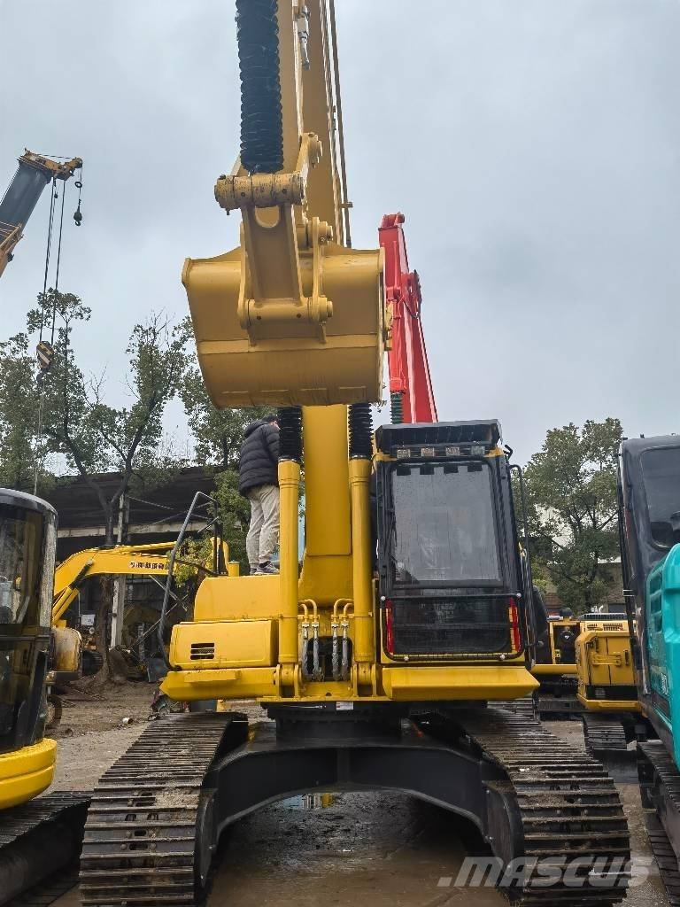 Komatsu PC 220-8 Excavatoare pe șenile
